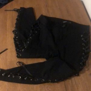 Size 1 black strappy leggings torrid